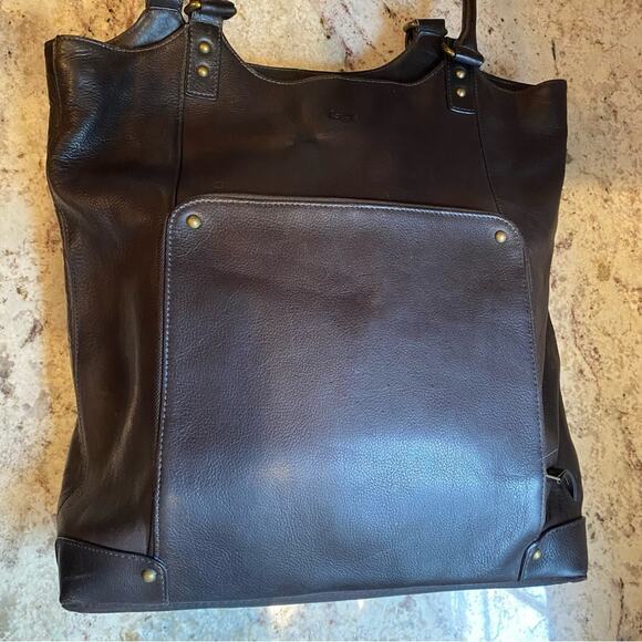 Solo New York 16" Leather Laptop Bucket Tote Bag - Picture 7 of 16